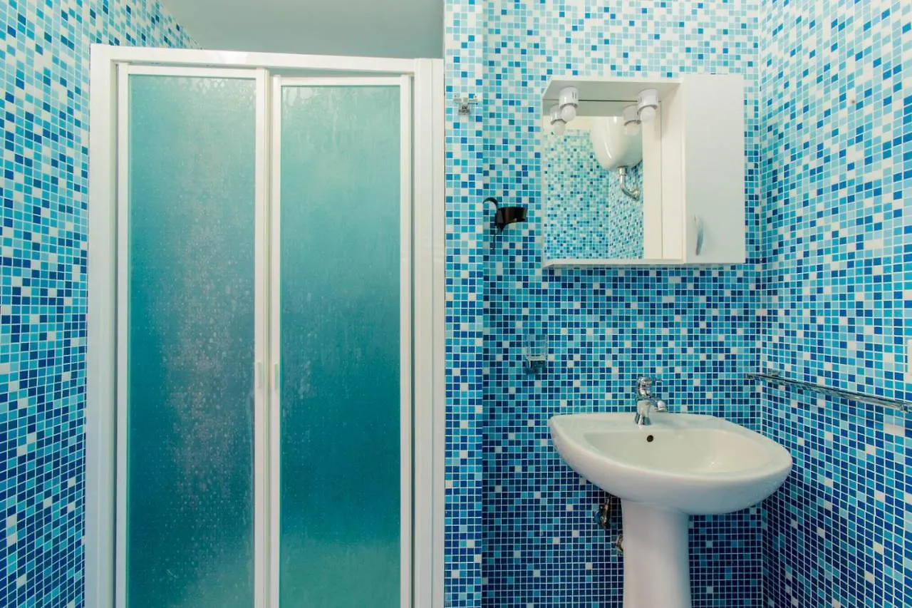 *** Πανσιόν Flower Guesthouse Ρώμη Ιταλία