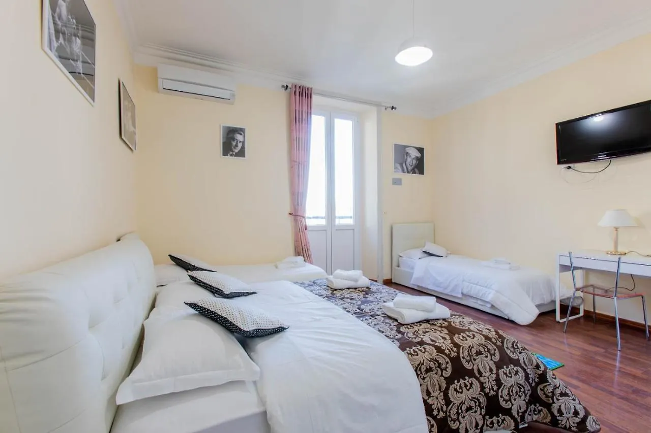 Flower Guesthouse Ρώμη Ιταλία