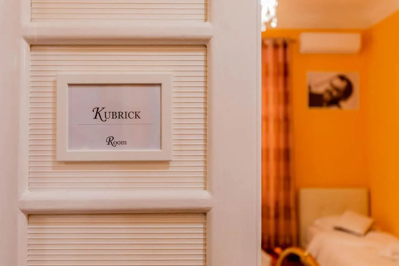 *** Πανσιόν Flower Guesthouse Ρώμη Ιταλία